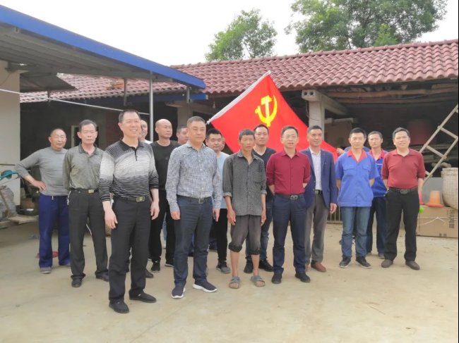 黨建版報(bào)2135.jpg 黨建版報(bào)2135.jpg